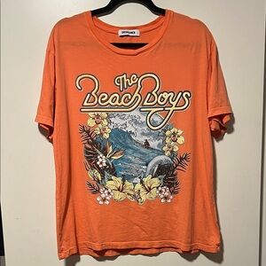 Daydreamer Orange Beach Boys Tee